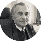 Чёрно-белая фотография профессора Н. А. Мазура